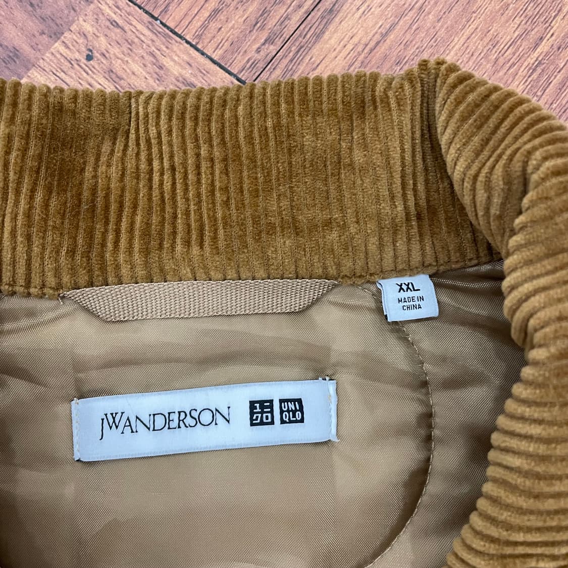 유니클로 jw앤더슨 퀼팅 자켓 상품이미지2