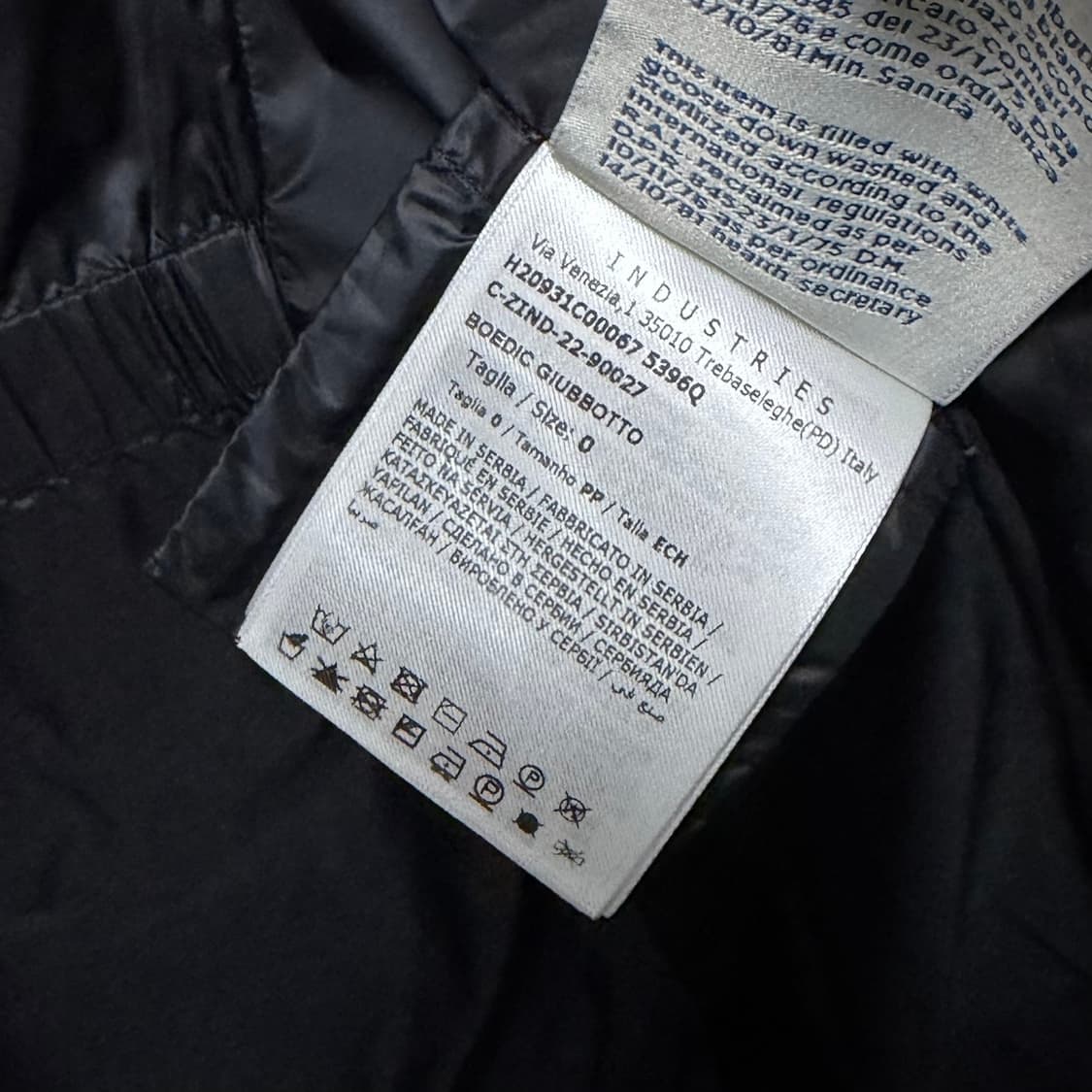 [블랙 0/새상품급] 몽클레어 보에딕 여성패딩 블랙 폭스퍼 풀구성 상품이미지6