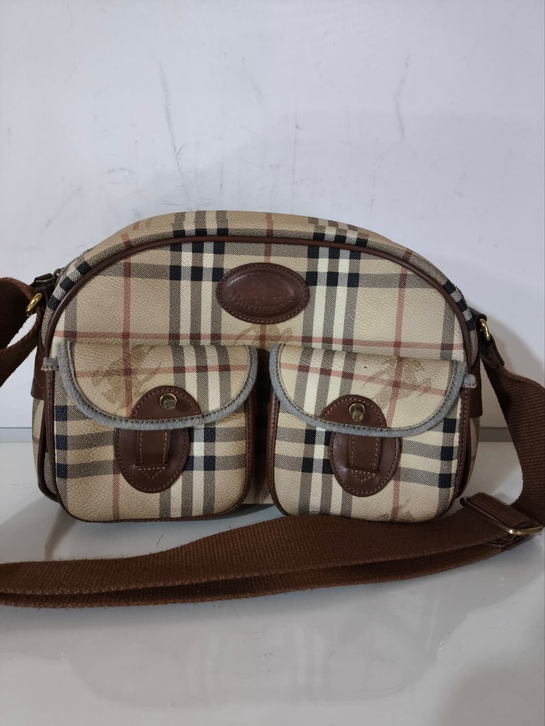 버버리 노바체크 미니 크로스백 상품이미지1