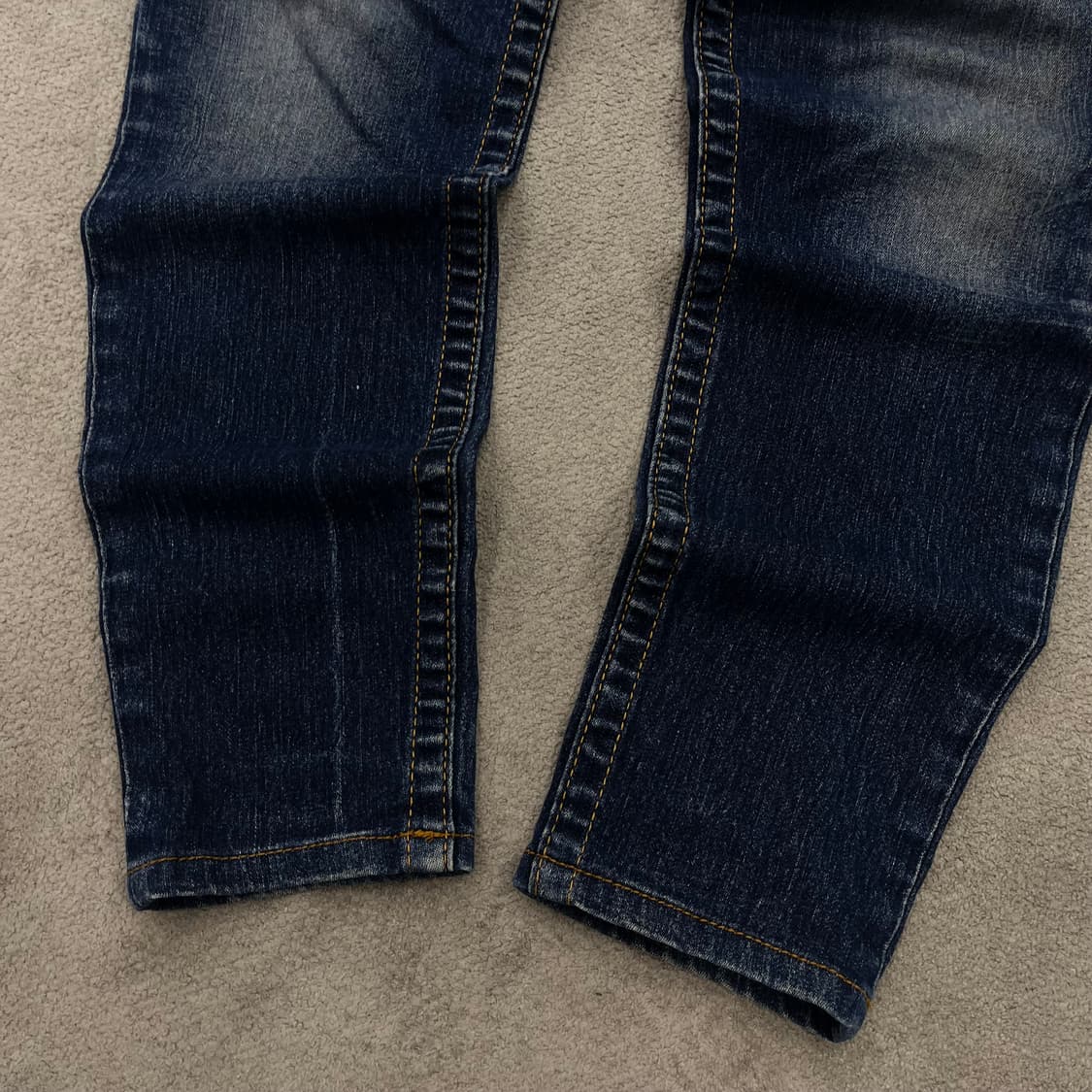 26 트루릴리전 하이 라이즈 워싱데님 상품이미지4