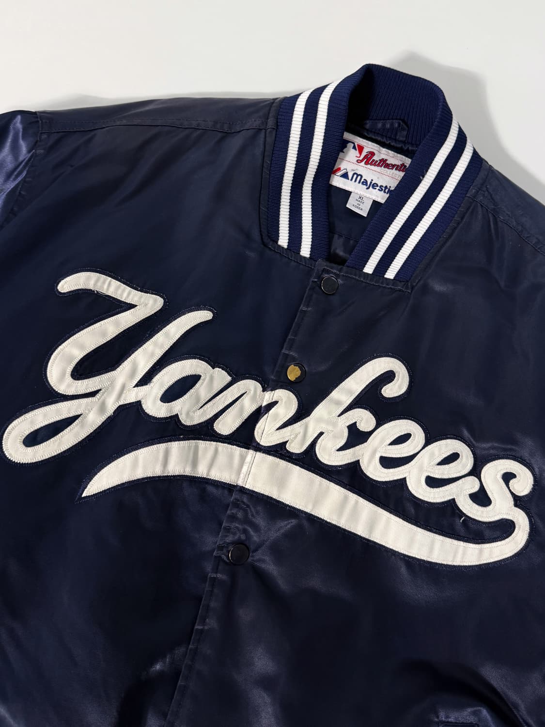 마제스틱 90‘s 오버핏 뉴욕 양키즈 스타디움 봄버 자켓 상품이미지5