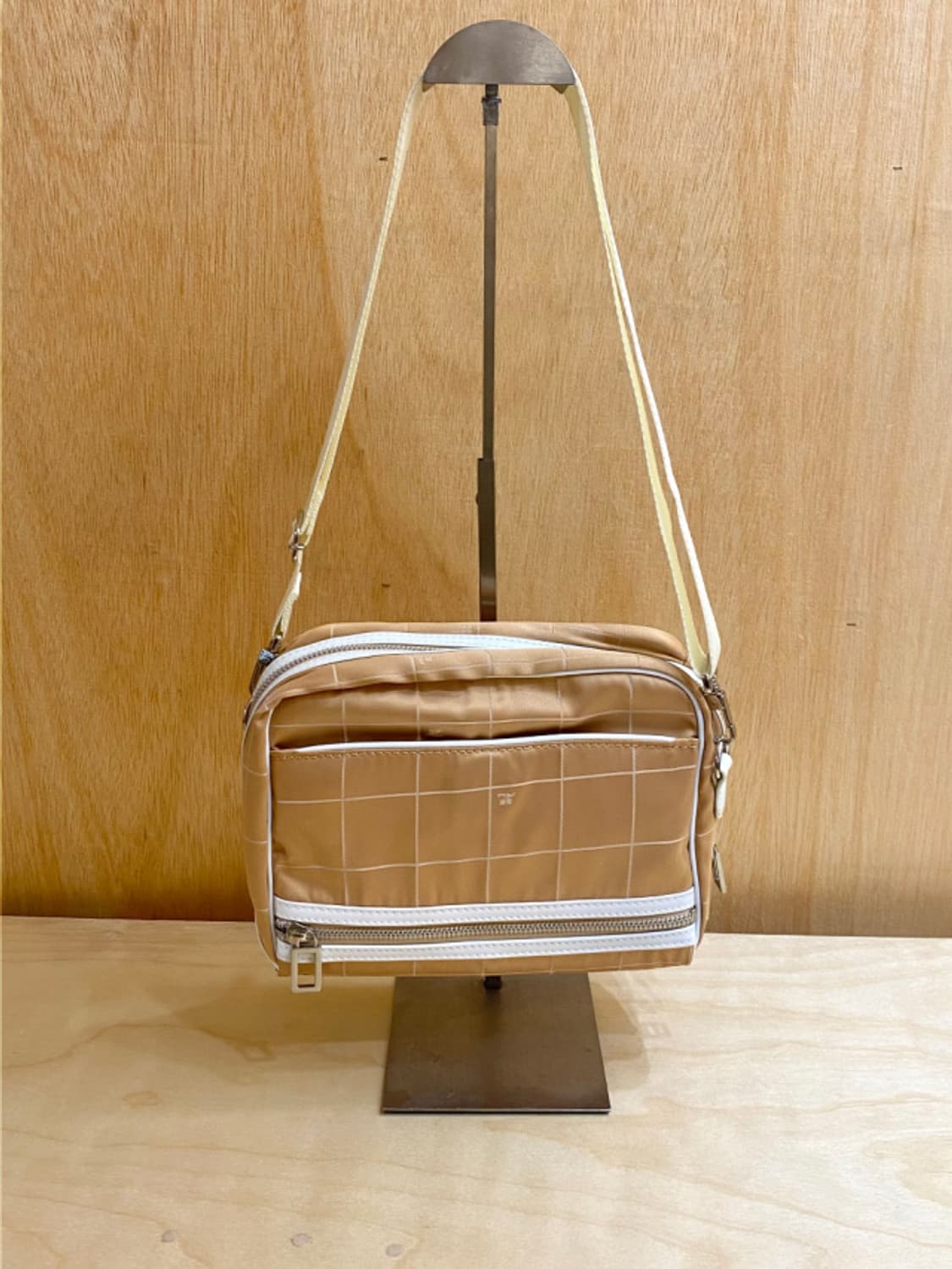 COURREGES 2way bag 꾸레쥬 투웨이 백 상품이미지2