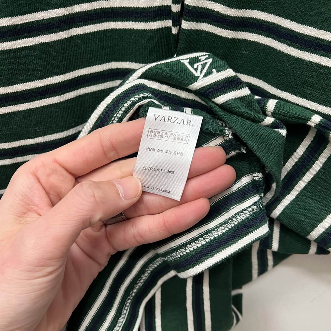 VARZAR 바잘 오버핏 보더 스트라이프 긴팔 롱슬리브 M 상품이미지4