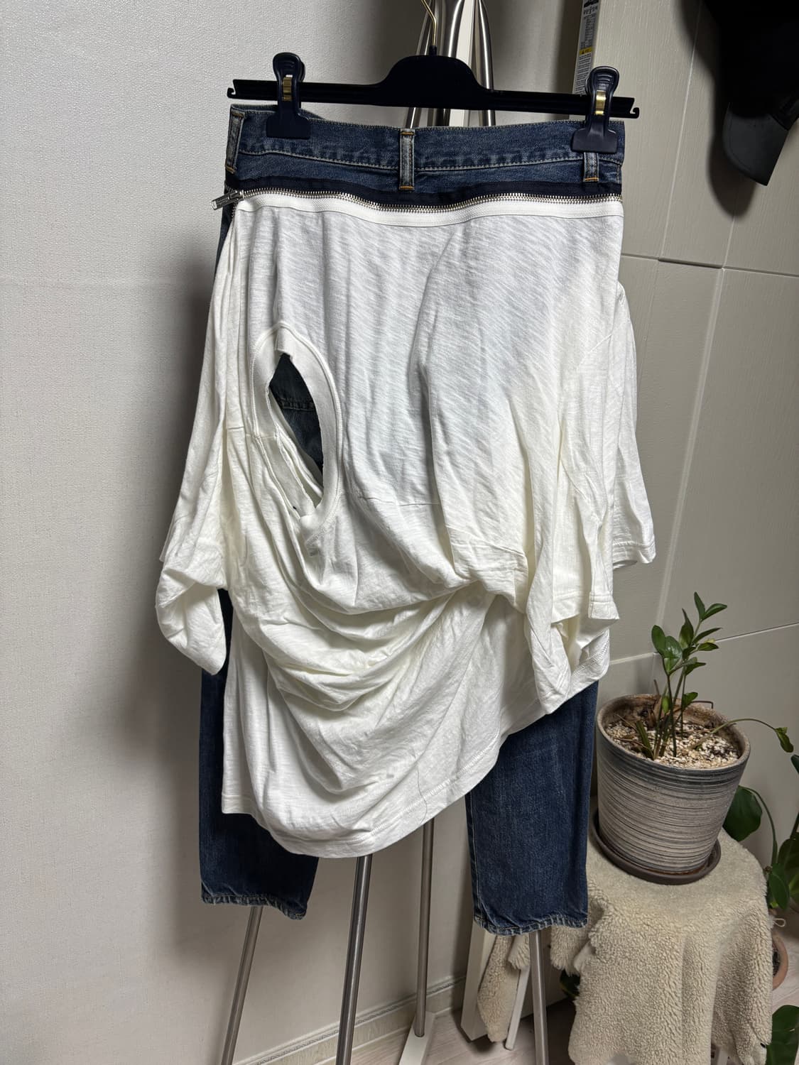 UNDERCOVER 티셔츠 디테일 데님 청바지 상품이미지3