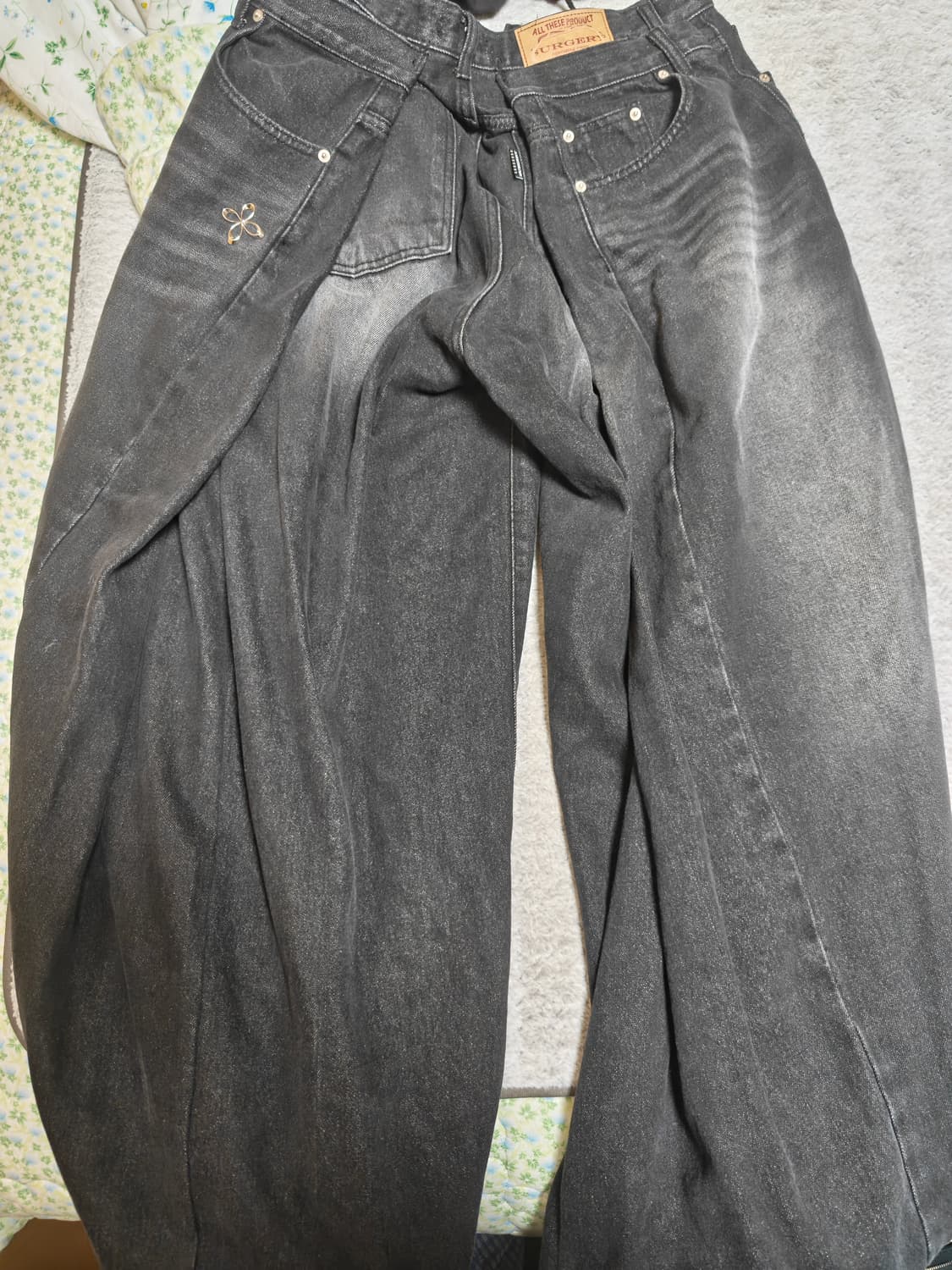 써저리 폴딩 데님 팬츠 흑청 상품이미지2