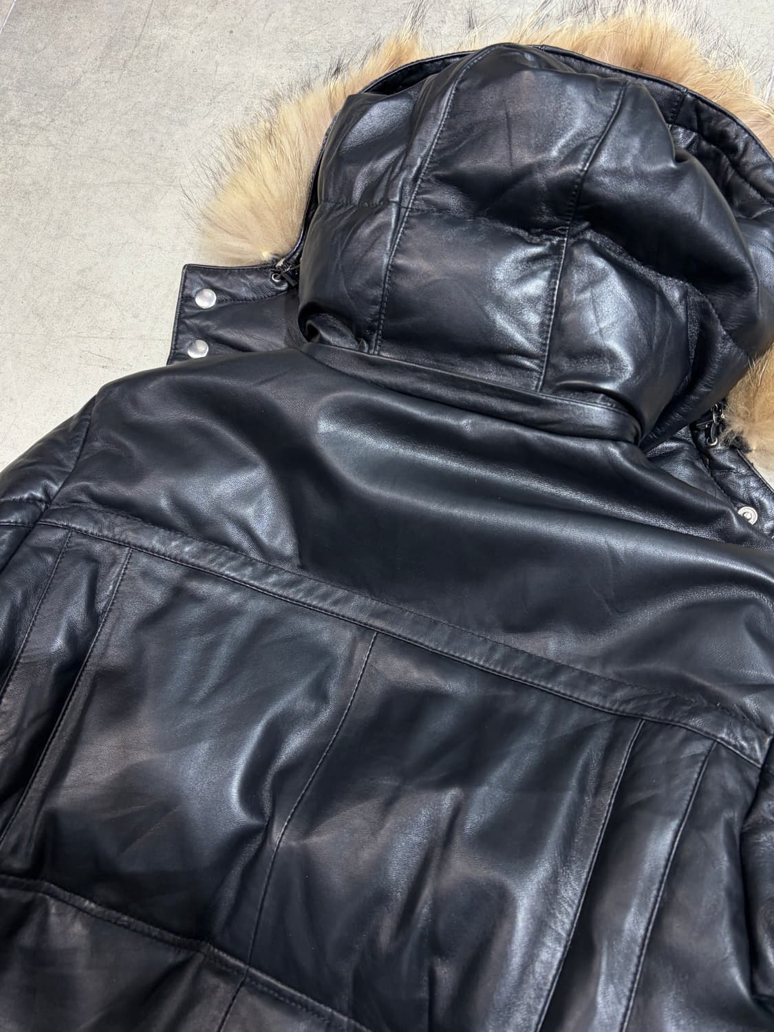 Male & co 양가죽 레더 패딩 자켓 상품이미지7