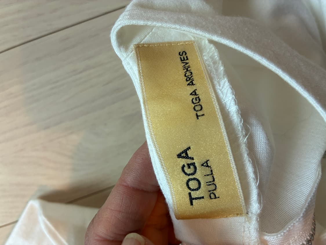 토가 풀라 벌룬소매 흰색 탑  상품이미지5