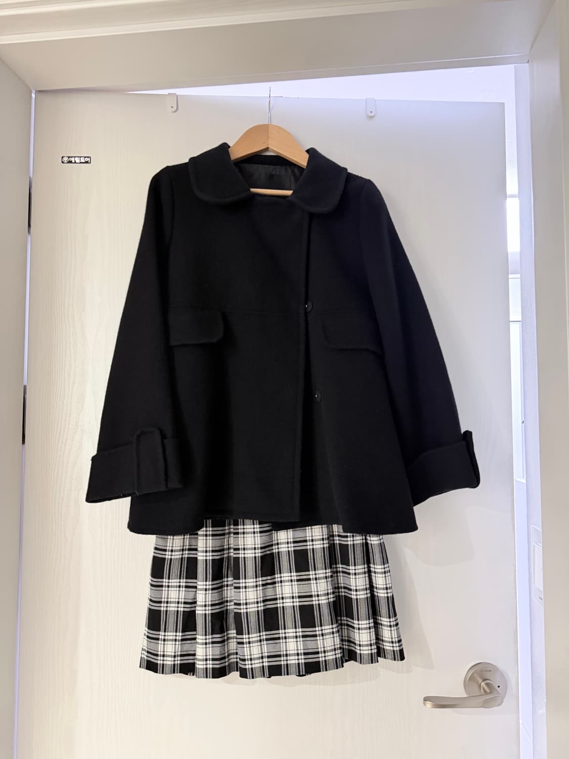 빔즈 빈티지 숏코트 블랙 상품이미지1