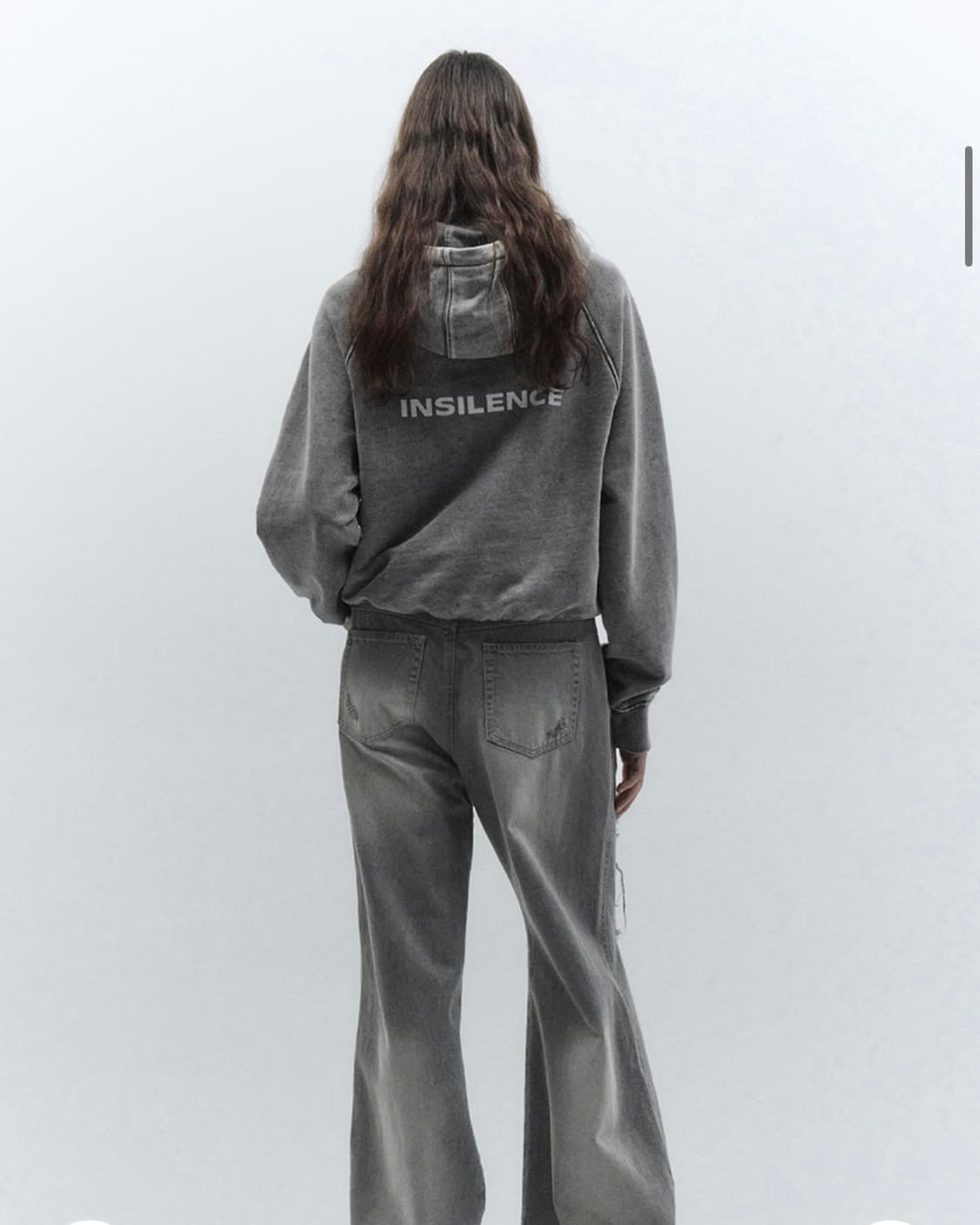 인사일런스우먼 스노우 워시드 크롭 후디 DUSTY GREY 상품이미지4