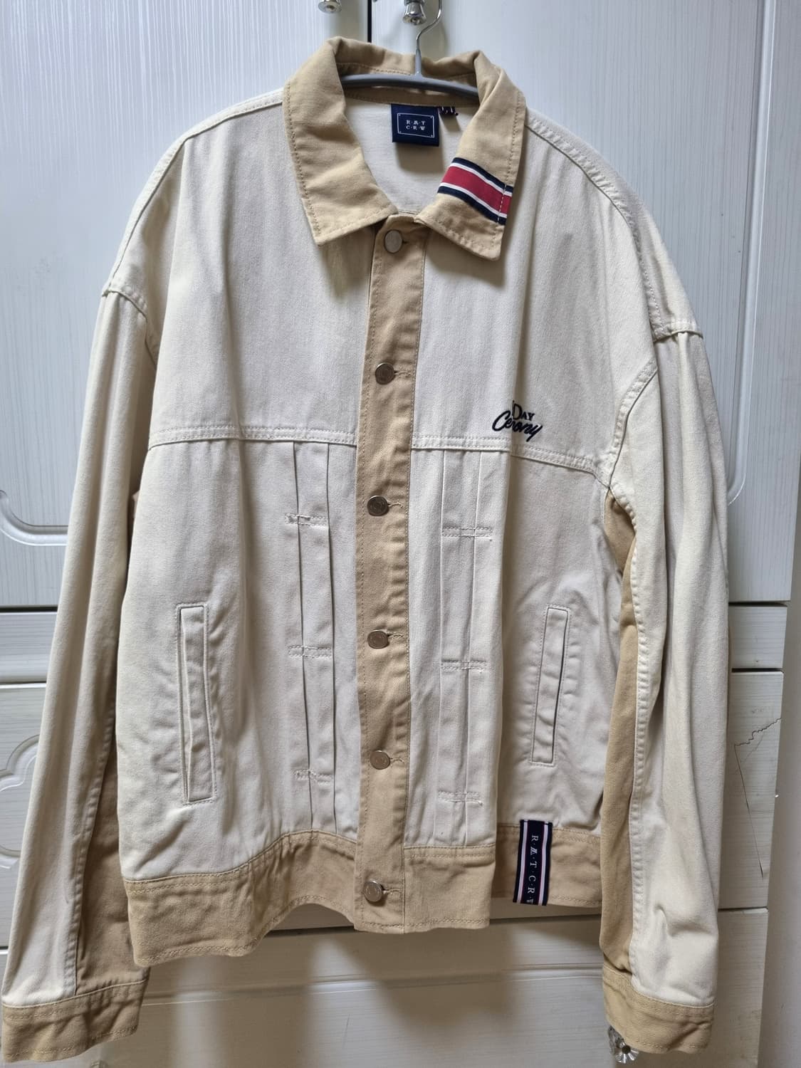 로맨틱크라운 재킷 FRIDAY TRUCKER JACKET_OATMEAL 상품이미지4
