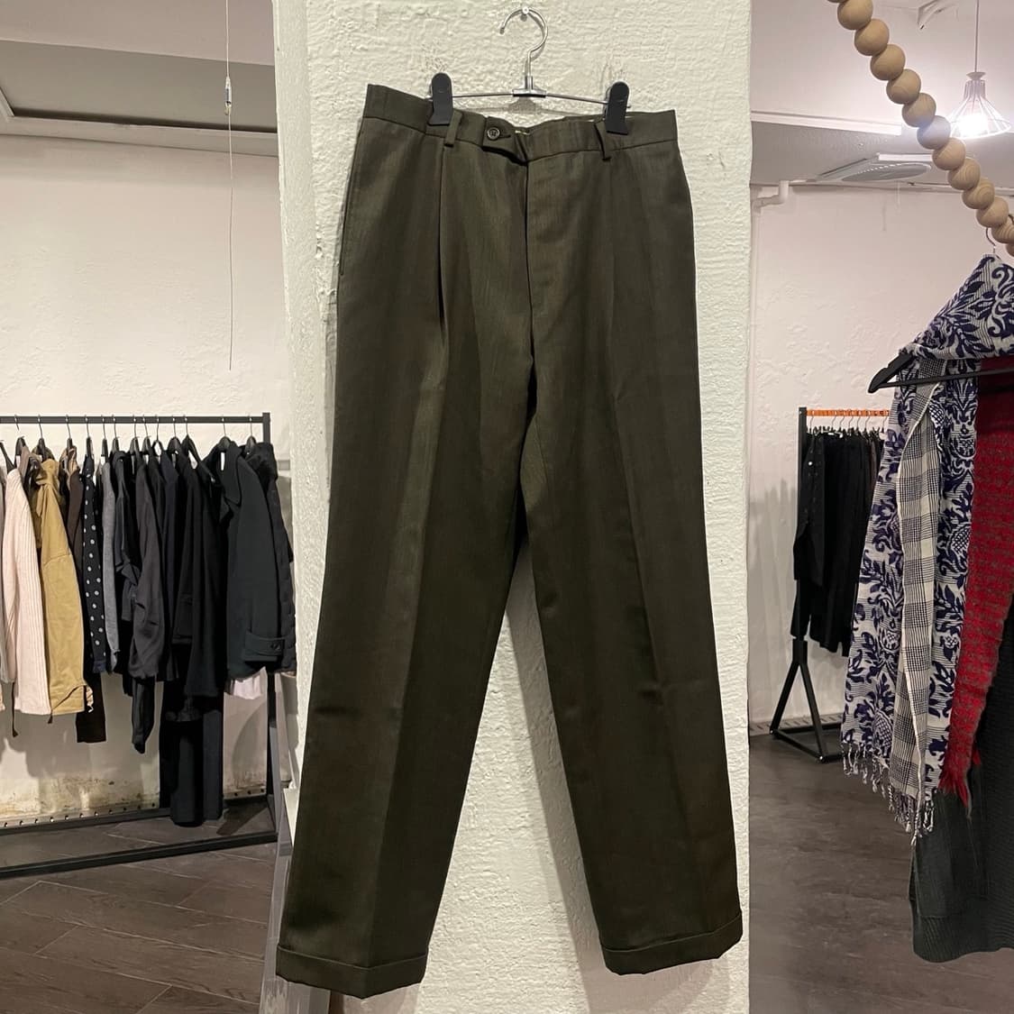 버버리 오버사이즈 슬랙스 상품이미지1