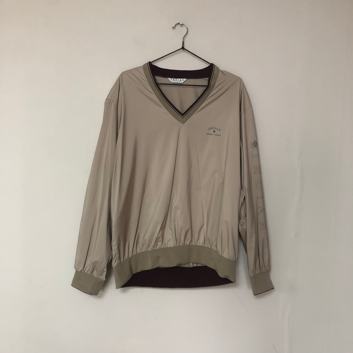 Vintage 💿 indian beige v neck 상품이미지1