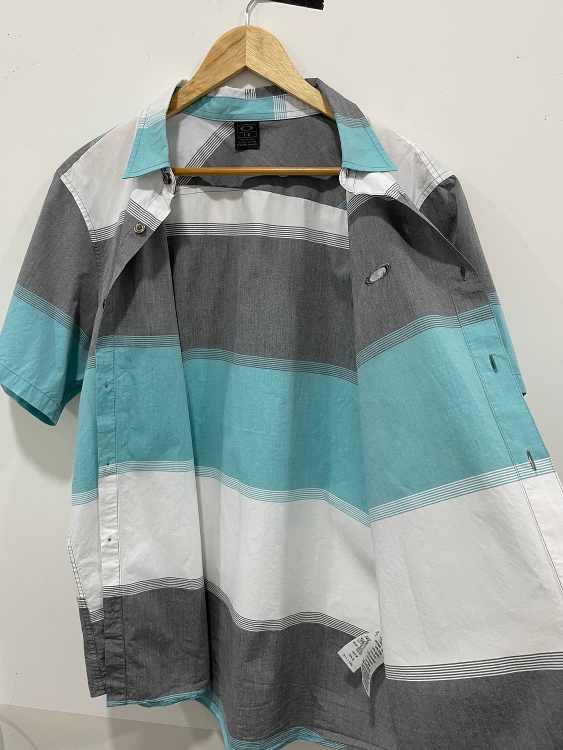 Oakley 오클리 엘립스 자수로고 멀티 스트라이프 반팔셔츠 상품이미지6