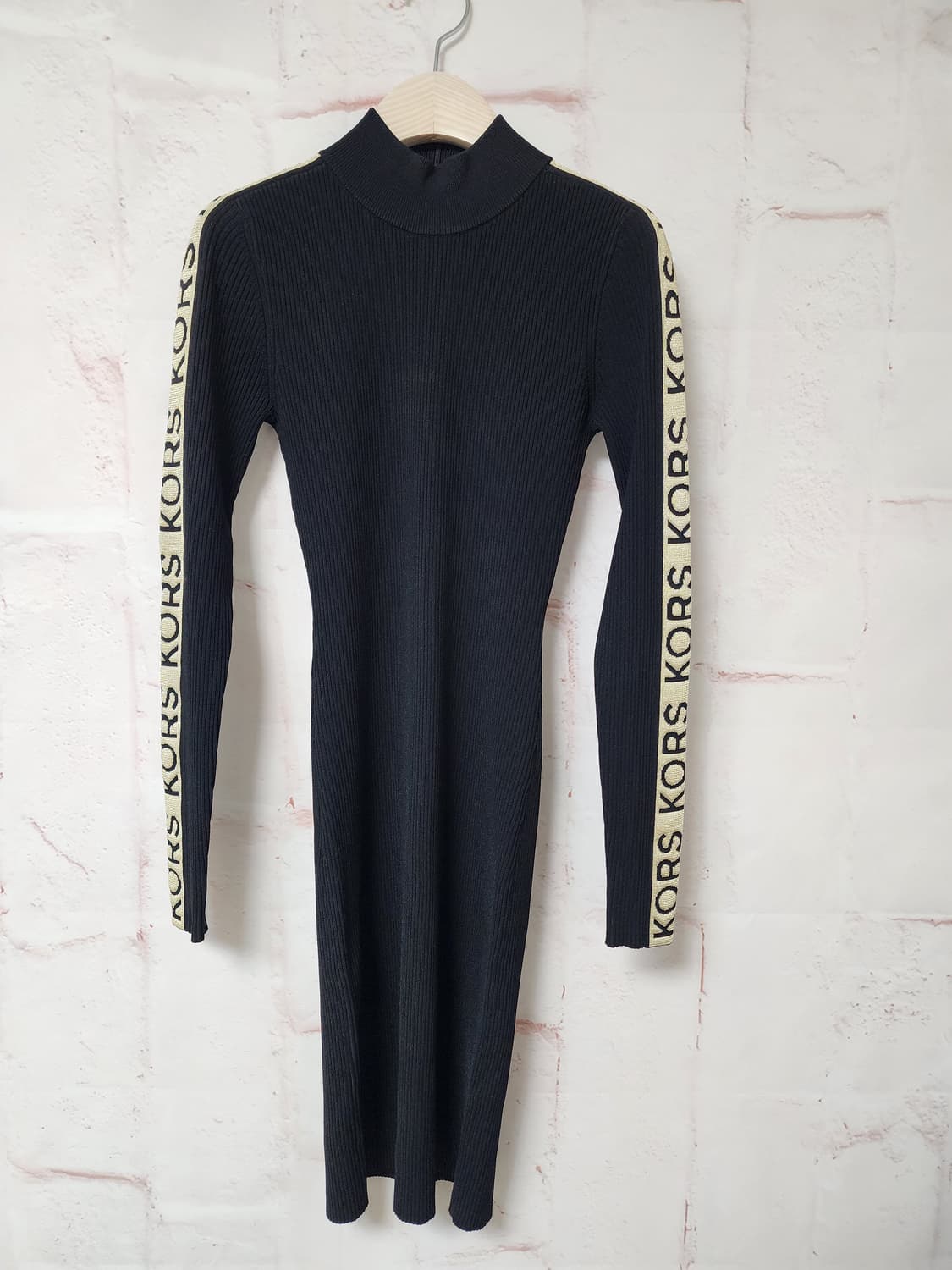 마이클코어스 립 니트 원피스
 상품이미지1