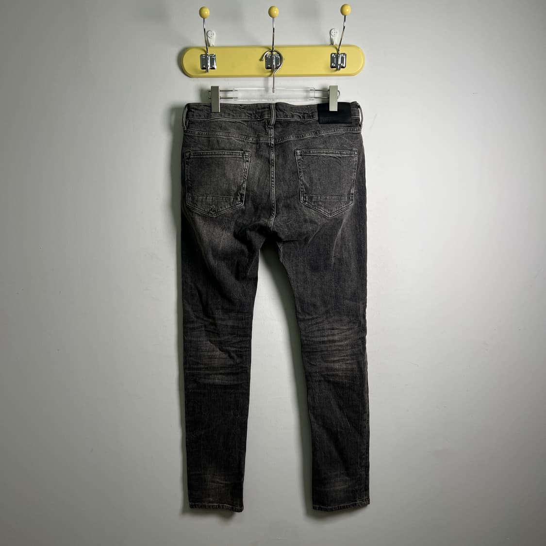 올세인츠 렉스 슬림 테이퍼드 디스트레스드 데님 팬츠 33 상품이미지2