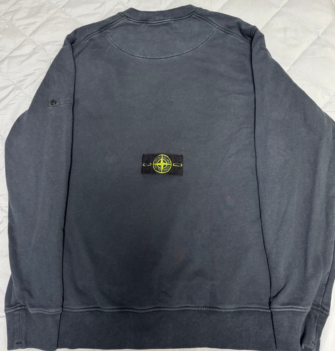 [L]22FW 스톤아일랜드 크루넥 네이비 맨투맨 상품이미지6