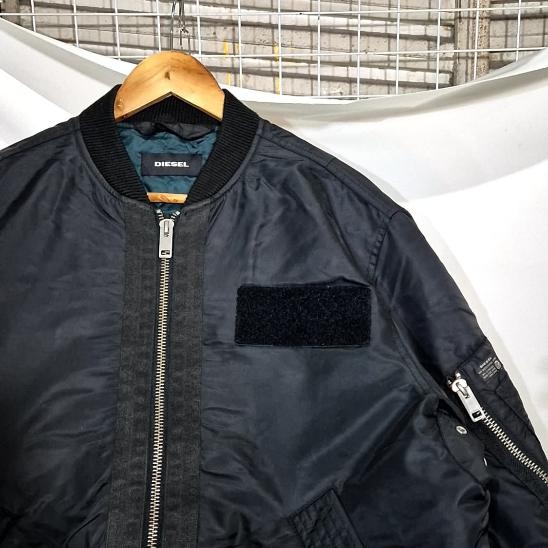 디젤 Type RR-55 플라이트 봄버 자켓 상품이미지2