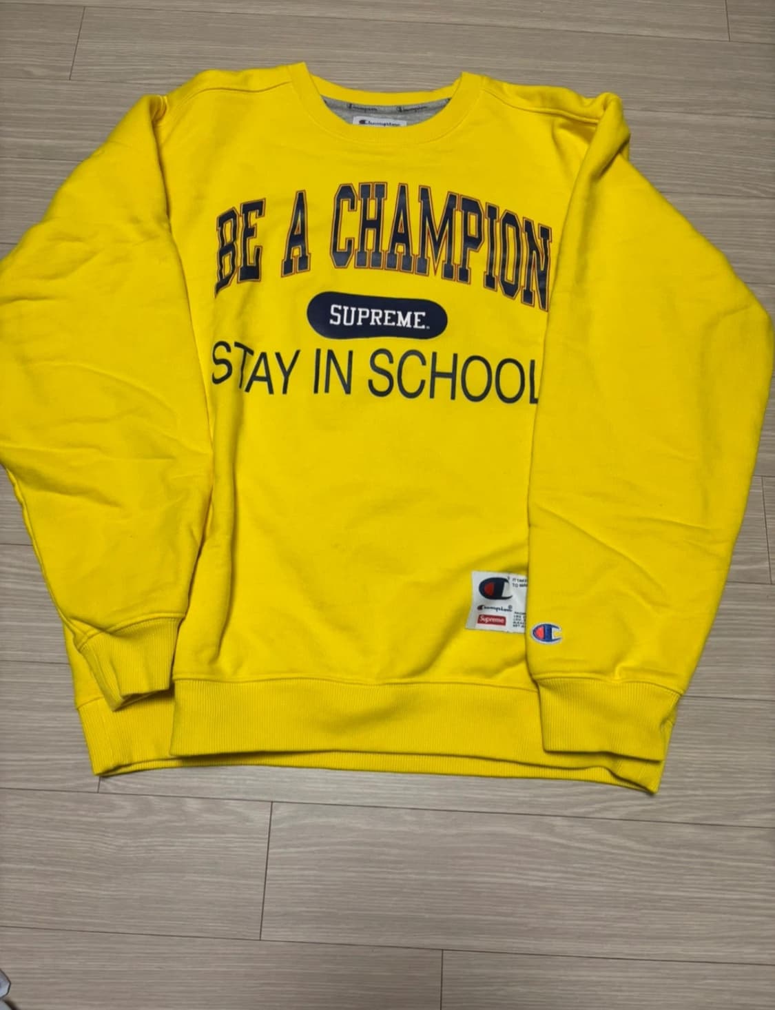 슈프림 x 챔피온 맨투맨 상품이미지1