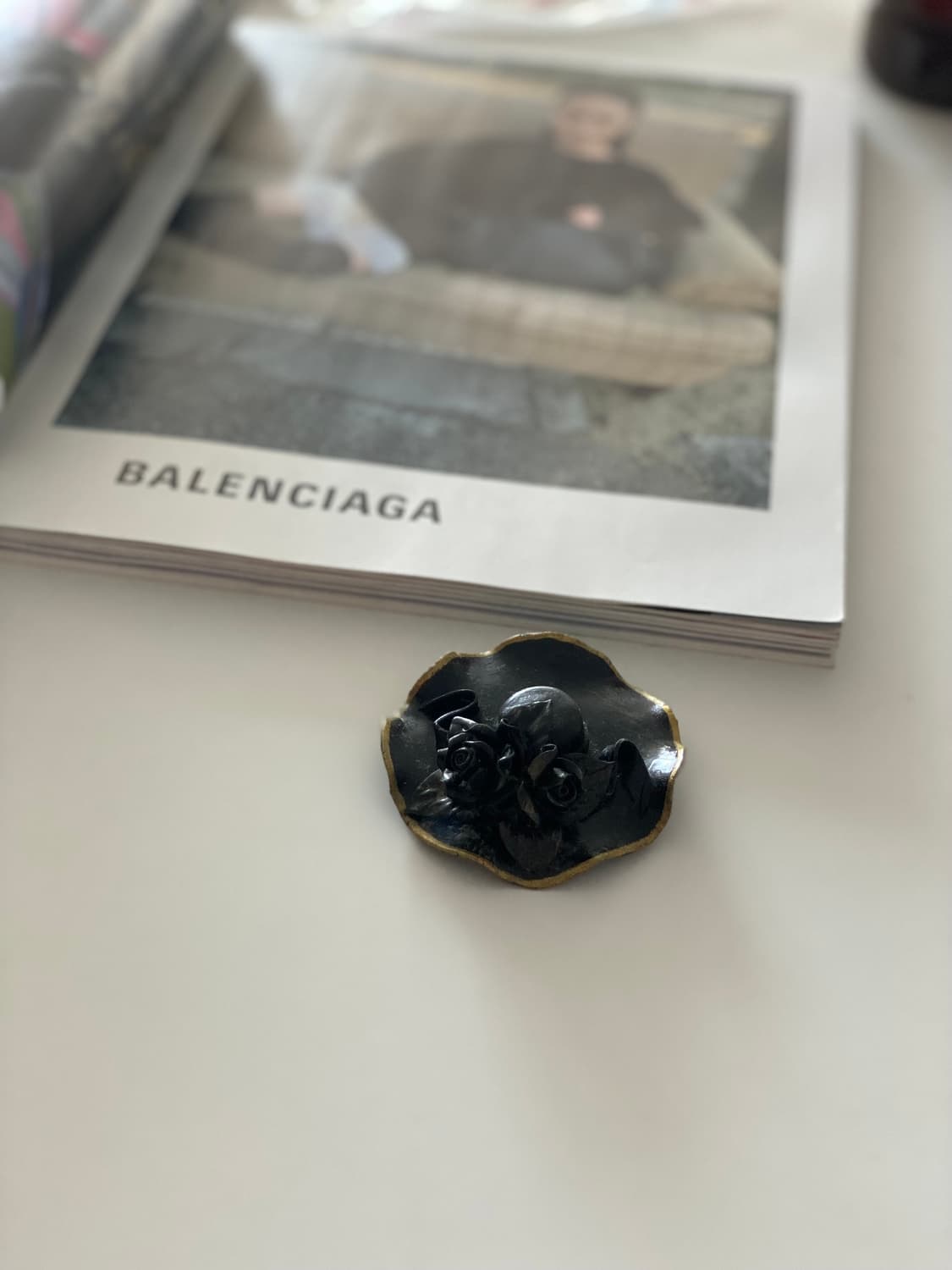 일본 수입 빈티지 플라워 모자모양 브로치 상품이미지4