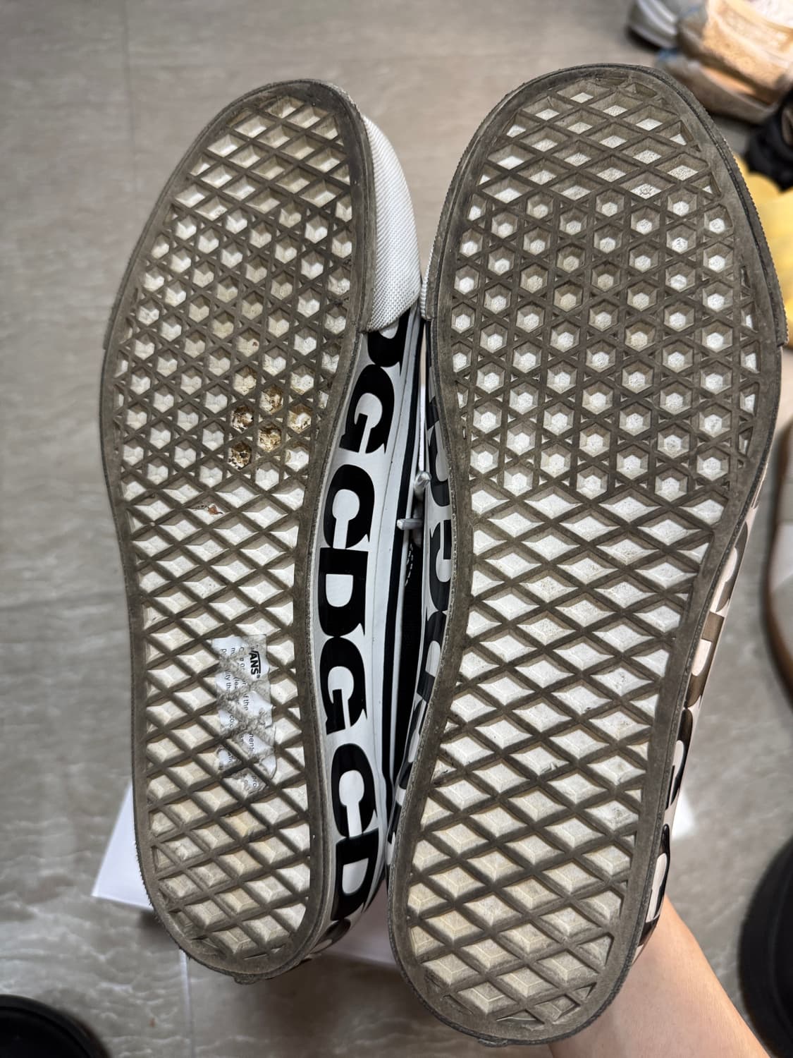 255) 반스 x CDG OTW 올드스쿨 블랙 상품이미지6