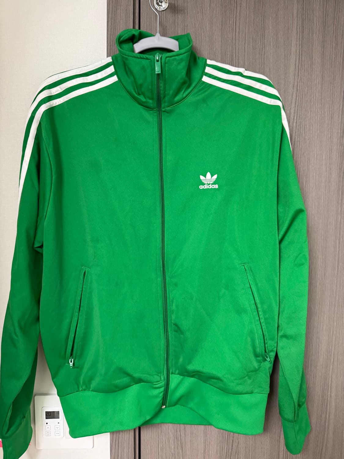 아디다스 초록 트랙탑 상품이미지1