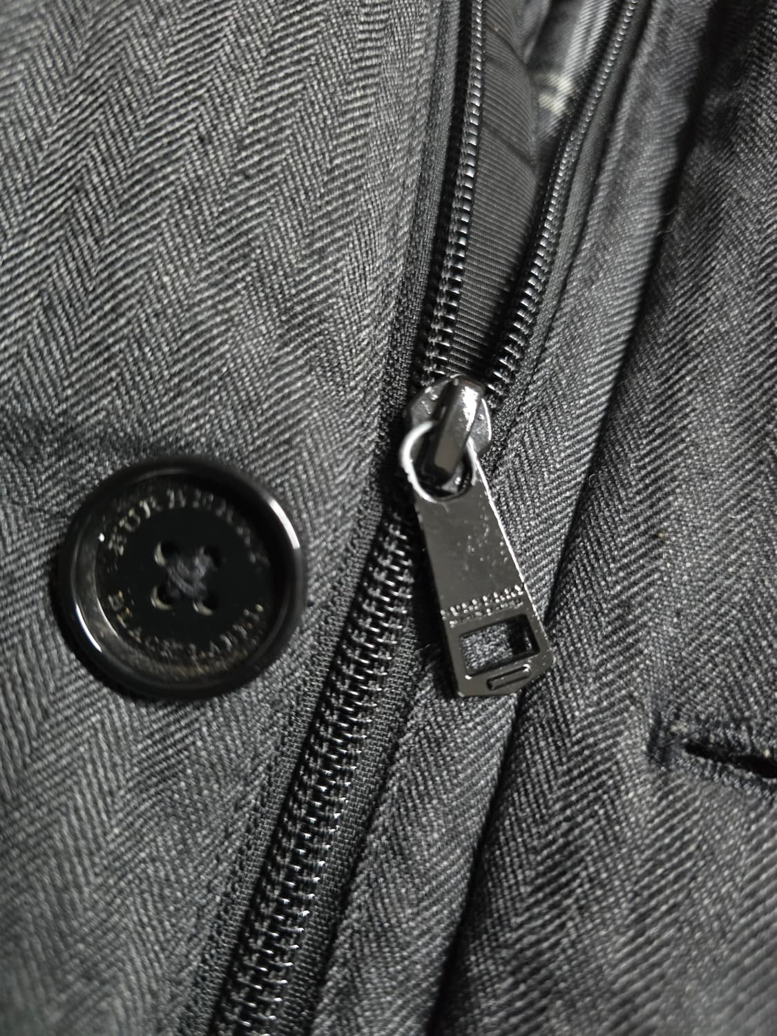 버버리 정품 블랙라벨 구스다운.  싸이즈 95 상품이미지5