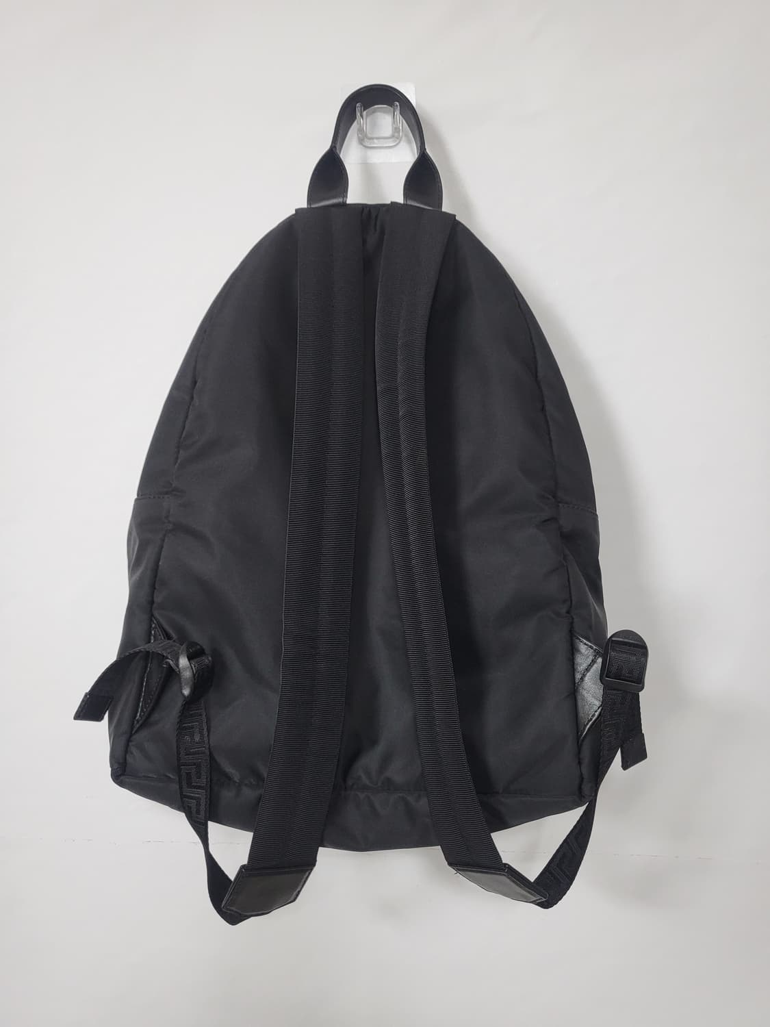 베르사체(Versace)블랙 나일론 로고 스탬프 백팩 새제품급 상품이미지6