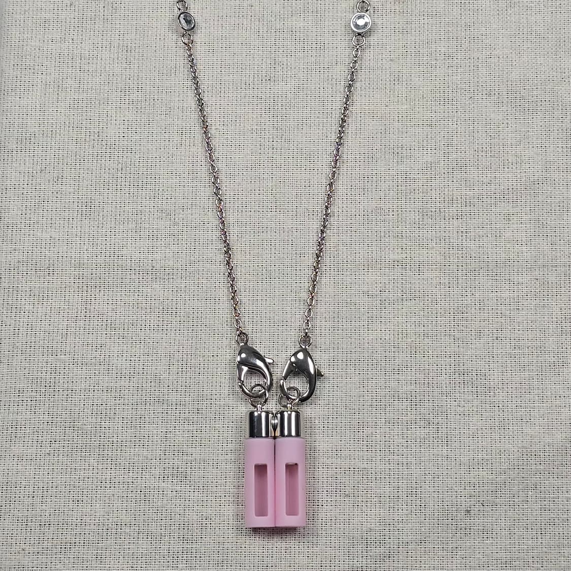 미우미우 에어팟 체인 파이널 셀 목걸이 상품이미지3