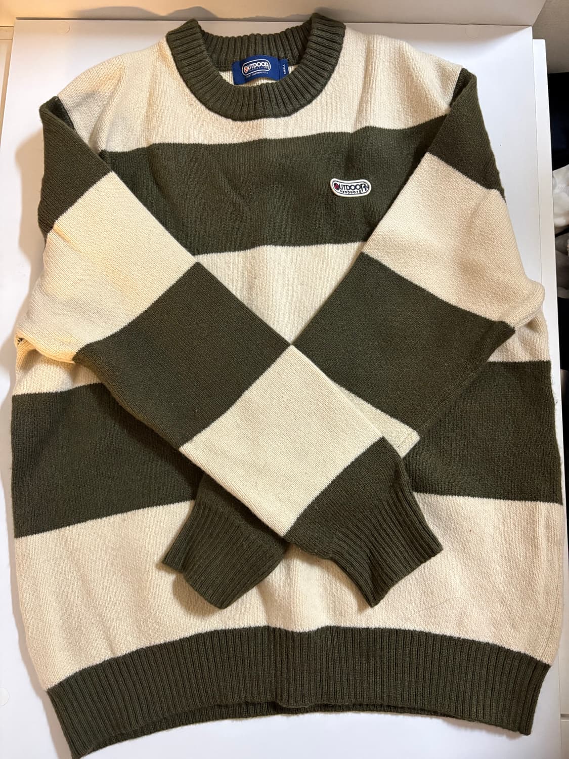 아웃도어 outdoor 니트 상품이미지2