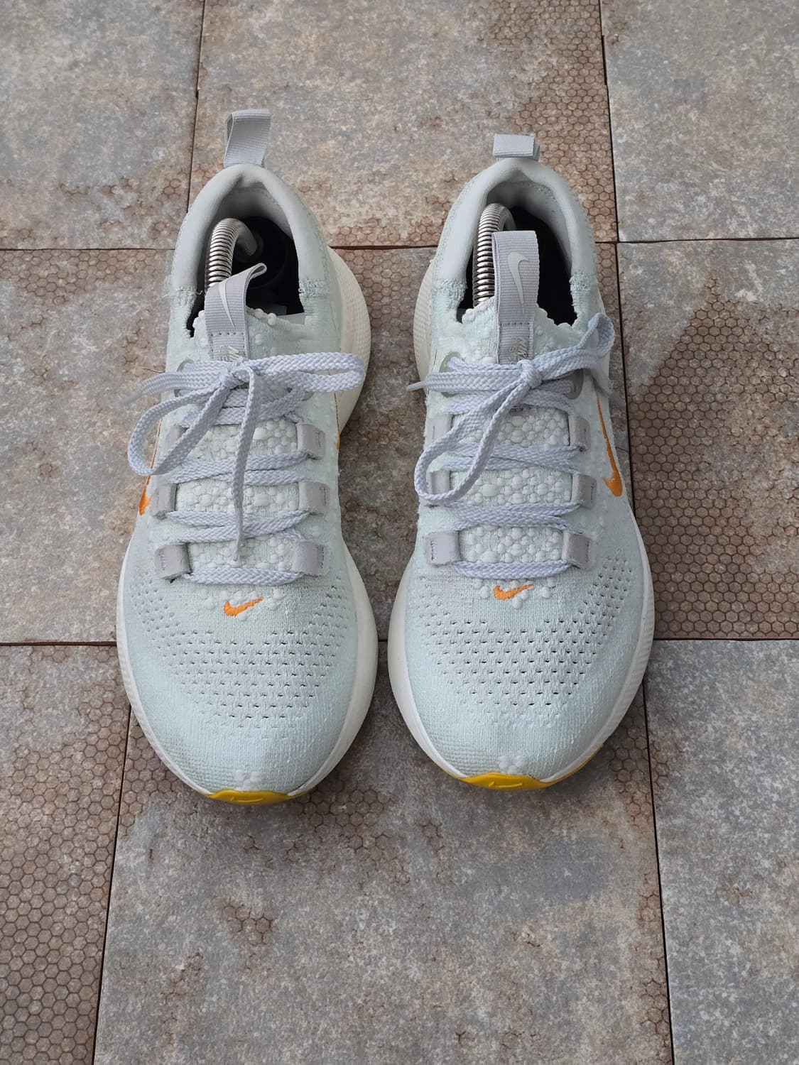 (235)나이키 리액트 이스케이프 런 플라이니트 상품이미지2