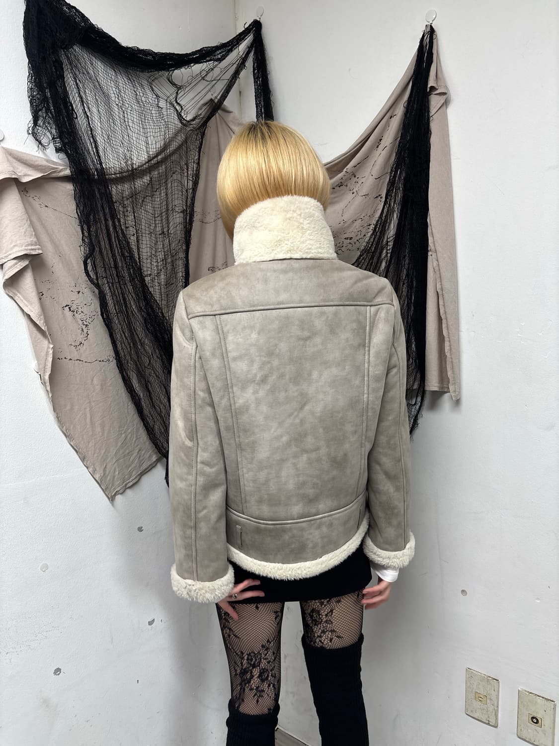 Grey Y2K Washed Neck Buckle Mustang 상품이미지4