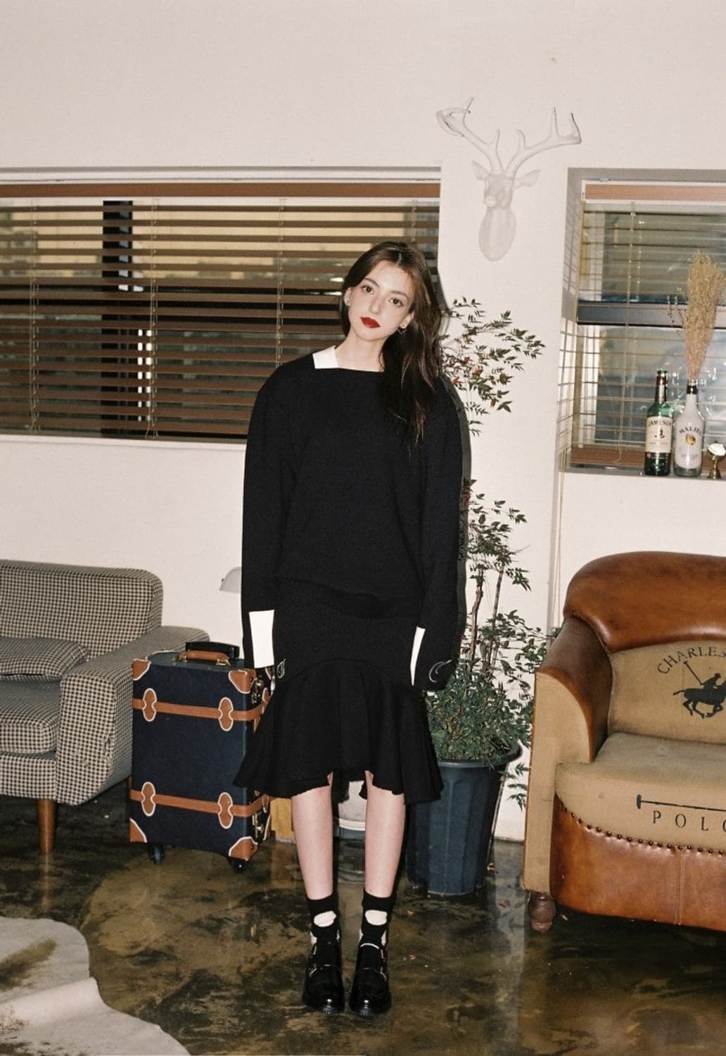 노미나떼 맨투맨 상품이미지1