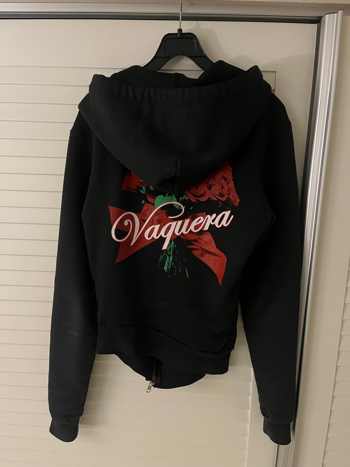 Vaquera 바퀘라 트위스트 후드 집업 상품이미지3