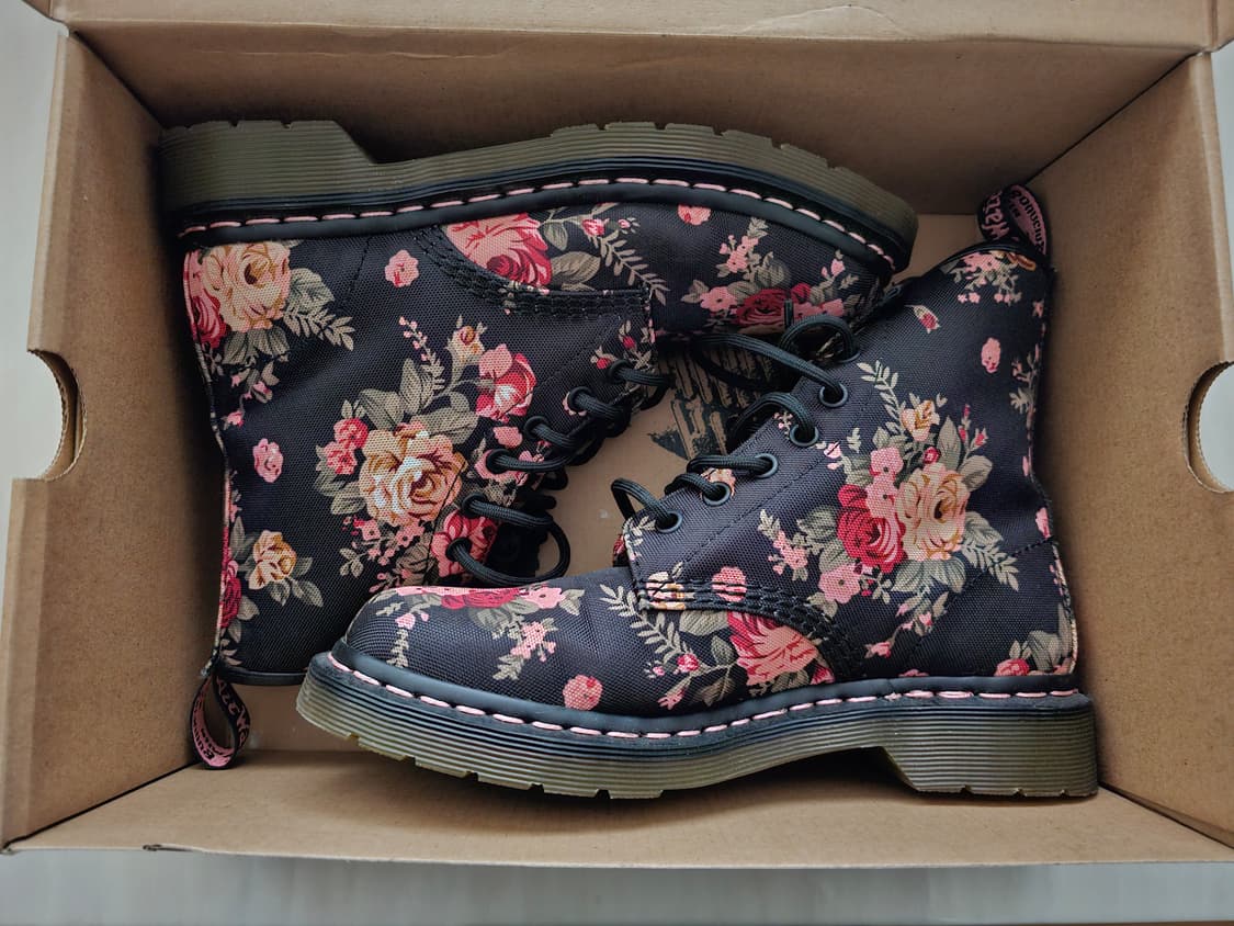 닥터마틴 플로럴 여성 부츠 UK5 상품이미지2