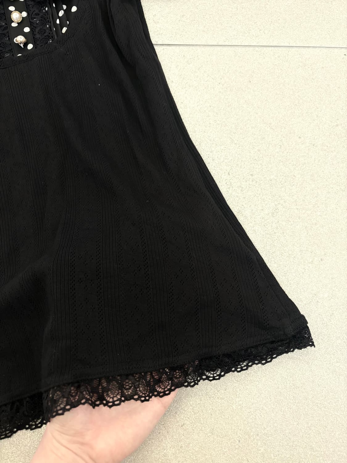 세실맥비 도트 레이스 반팔 블라우스 상품이미지4