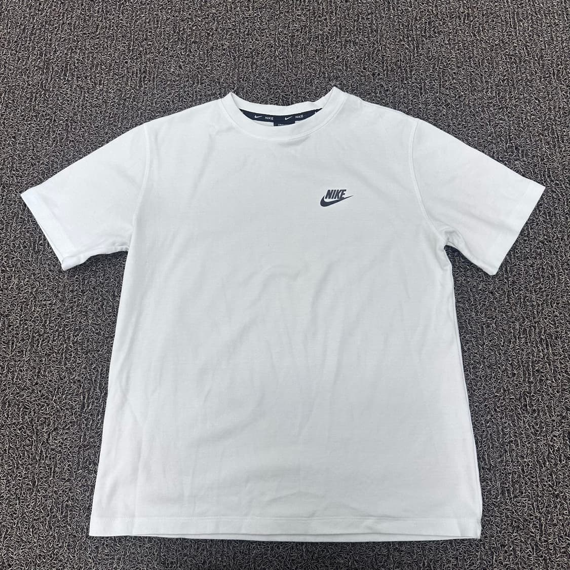 NIKE 나이키 여성 반팔티셔츠 화이트 L 상품이미지1