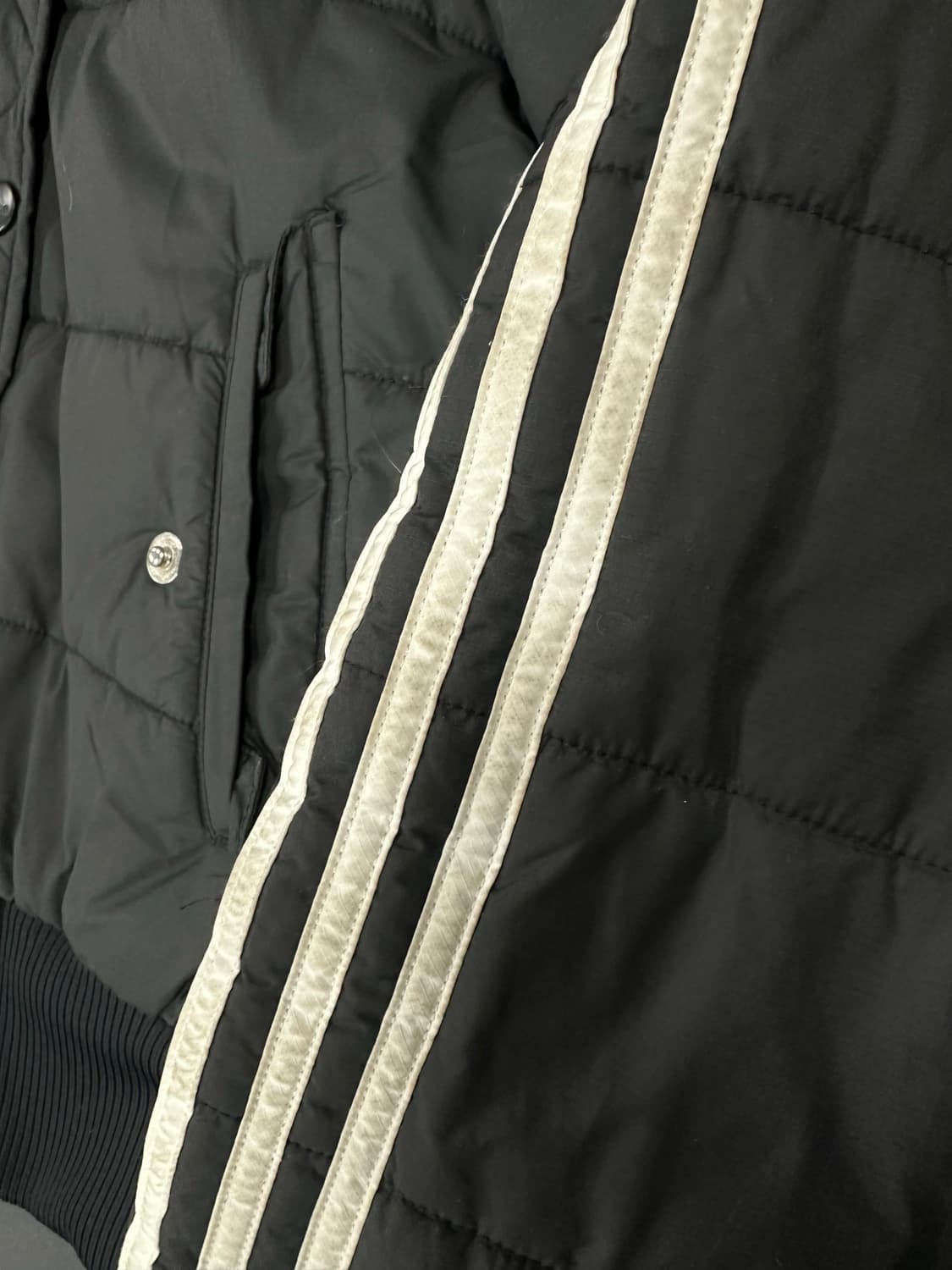 아디다스 크롭 숏패딩 상품이미지5