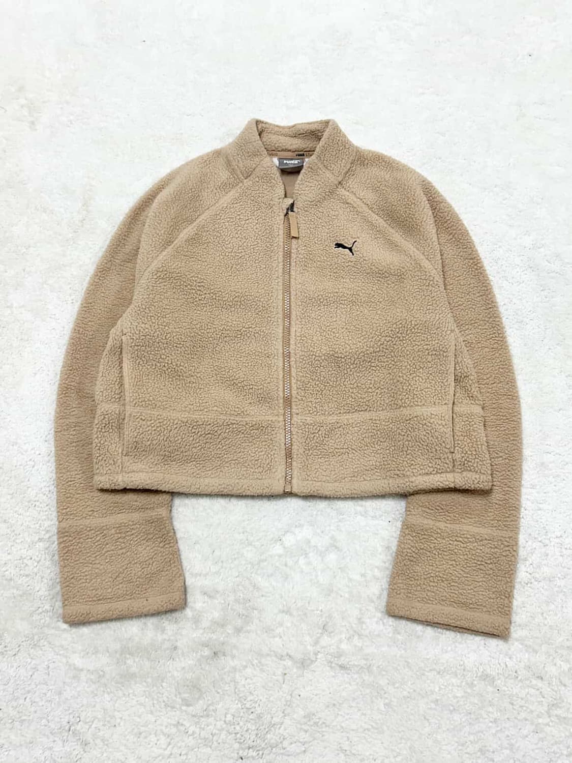 퓨마 자수로고 크롭 쉐르파 자켓 상품이미지5