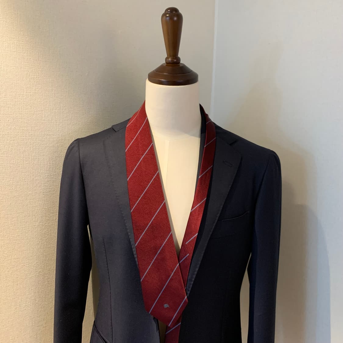 버버리(BURBERRY) 스트라이프 명품 클래식넥타이 A+등급 7.6cm 상품이미지1