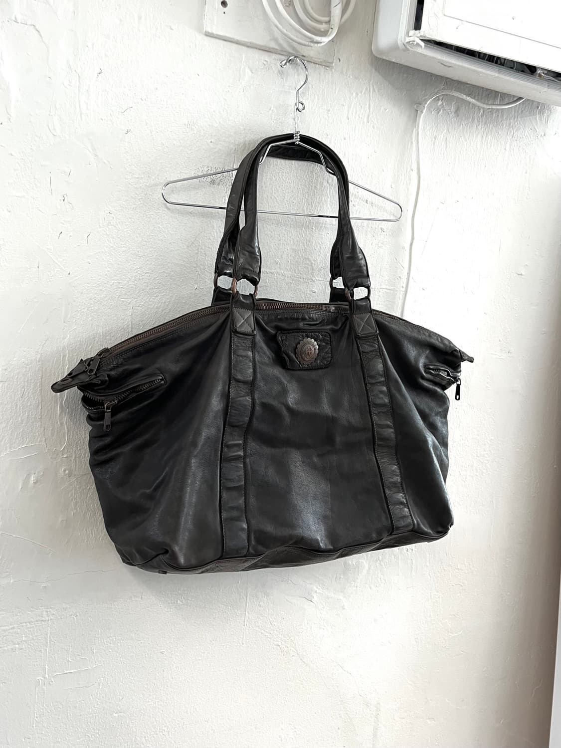 SANTA CROCE 산타 크로세 아티저널 레더 빅 숄더백 상품이미지2