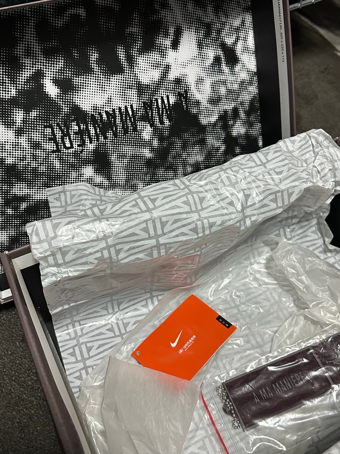 조던4 아 마 마니에르 상품이미지9