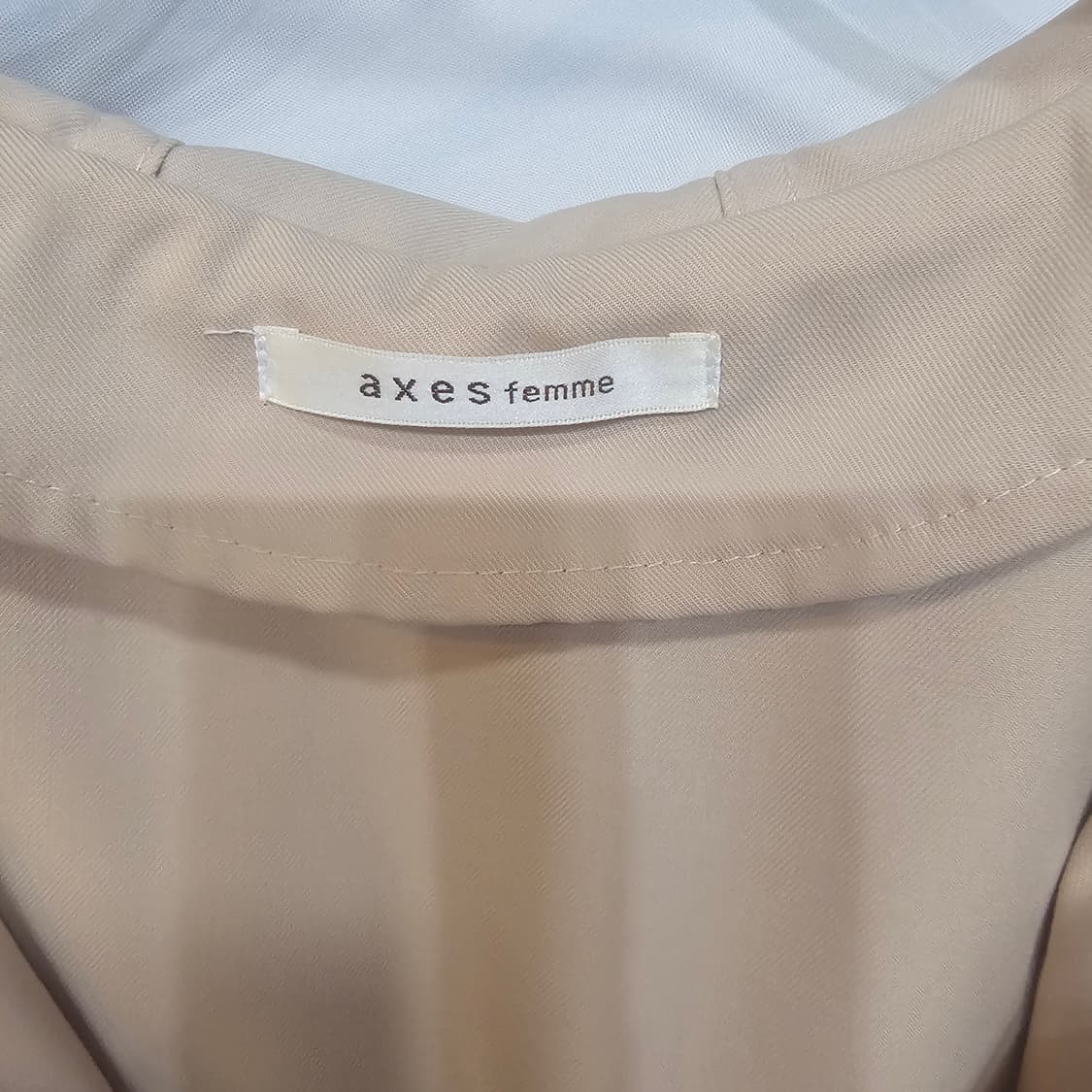axes femme 엑세스팜  원핏형후드 코트 상품이미지3