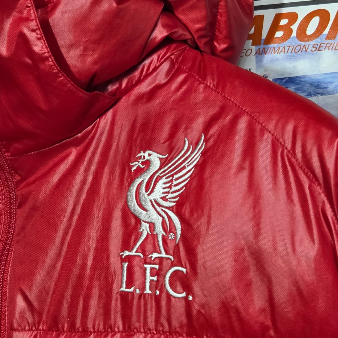 아디다스 리버풀 레드 구스 다운 패딩 상품이미지4