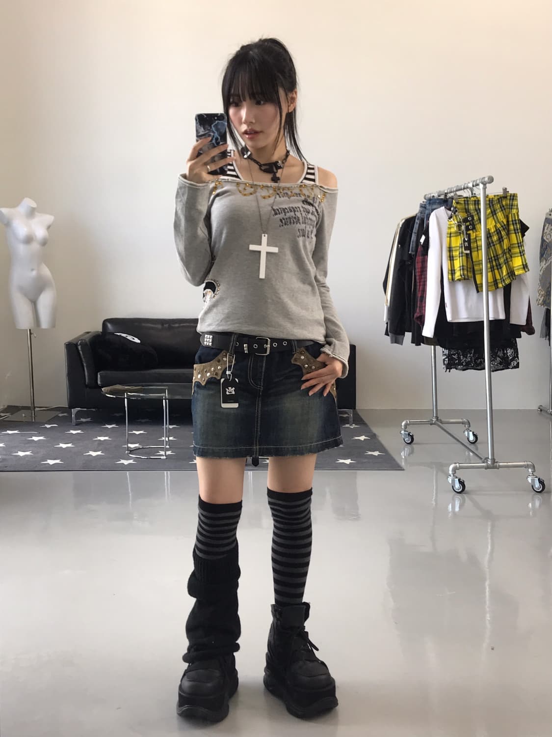 Cecil Mcbee Y2k Graphic Long Sleeve 상품이미지2