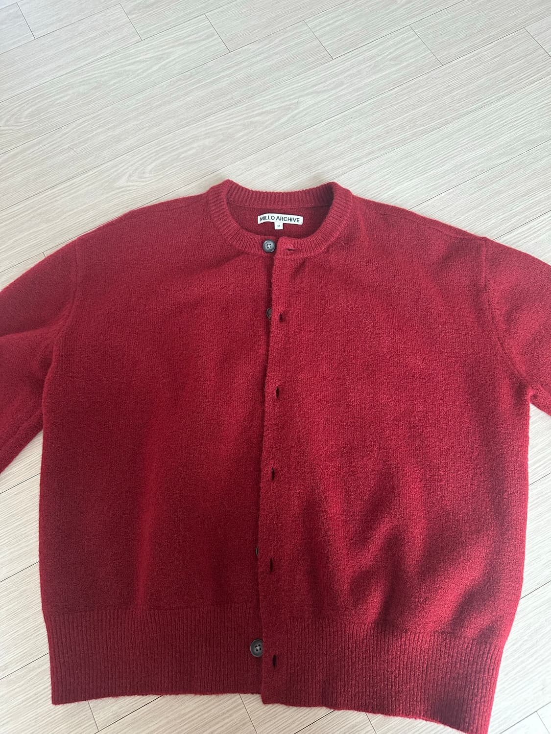 밀로아카이브 크롭 가디건 상품이미지1