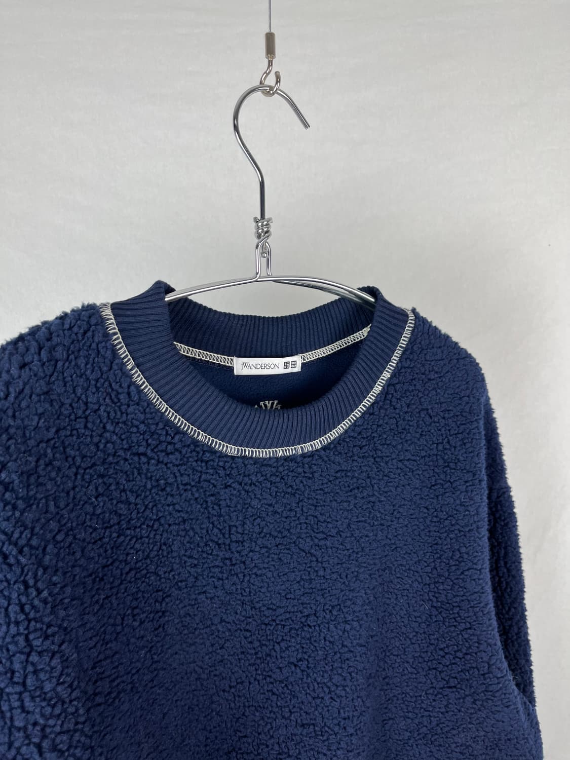 JWA X Uniqulo 플리스 맨투맨 상품이미지3