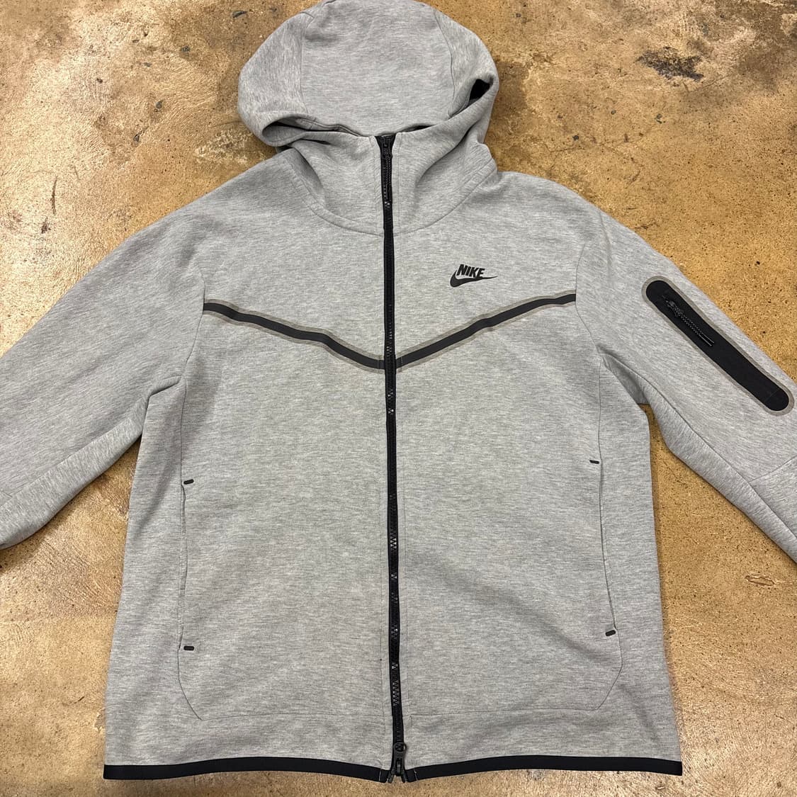 [정품/100,L] 나이키 테크팩 후드 집업 그레이 b8 상품이미지3