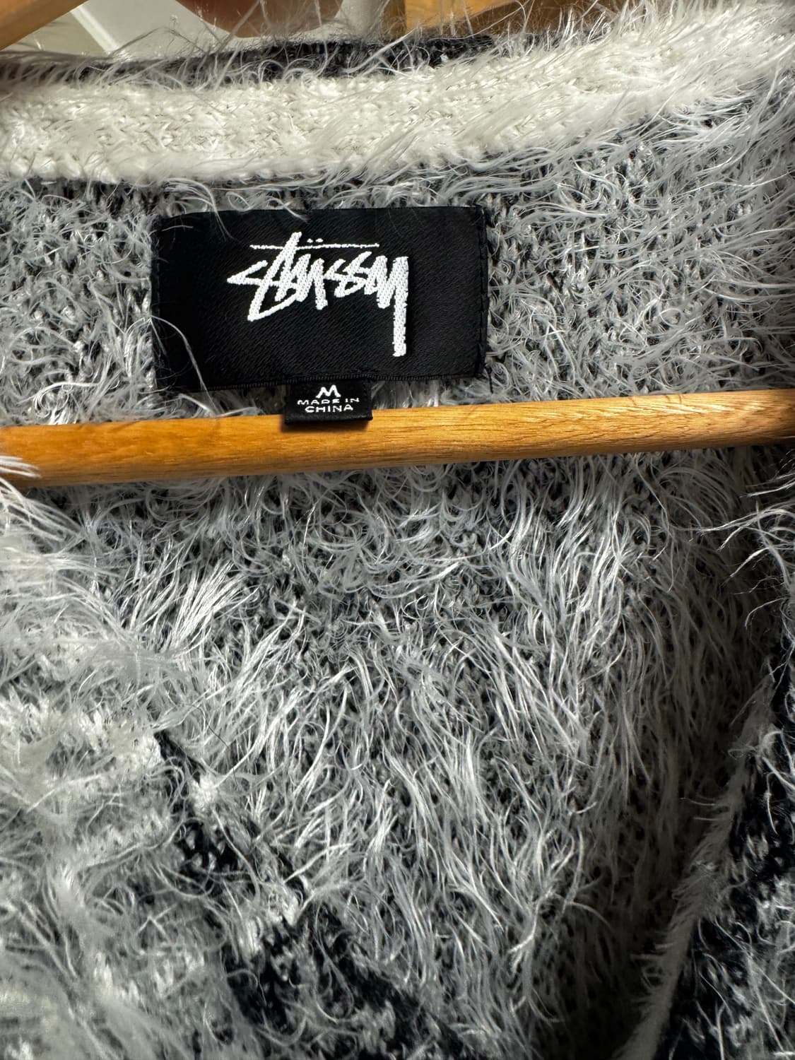 스투시 헤어리 가디건m 상품이미지3