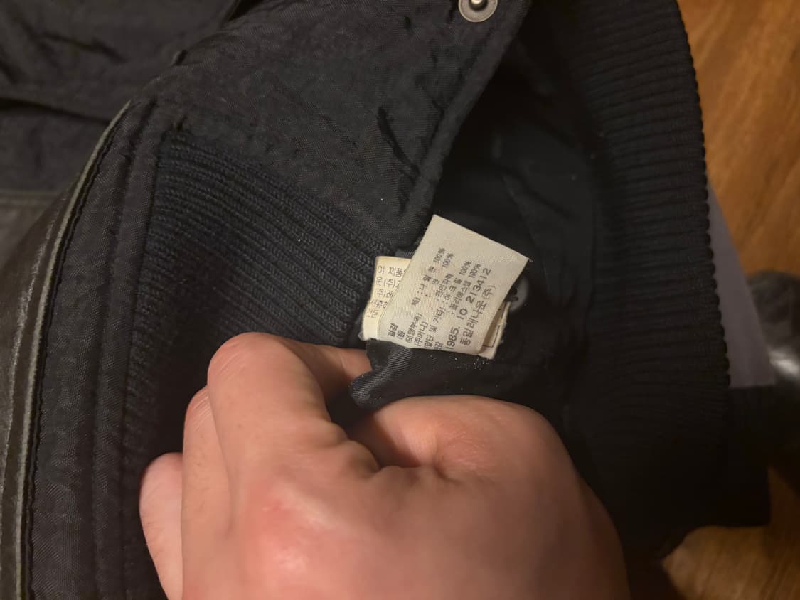 80s KOREAN VINTAGE LEATHER POCKET BOMBER 상품이미지7