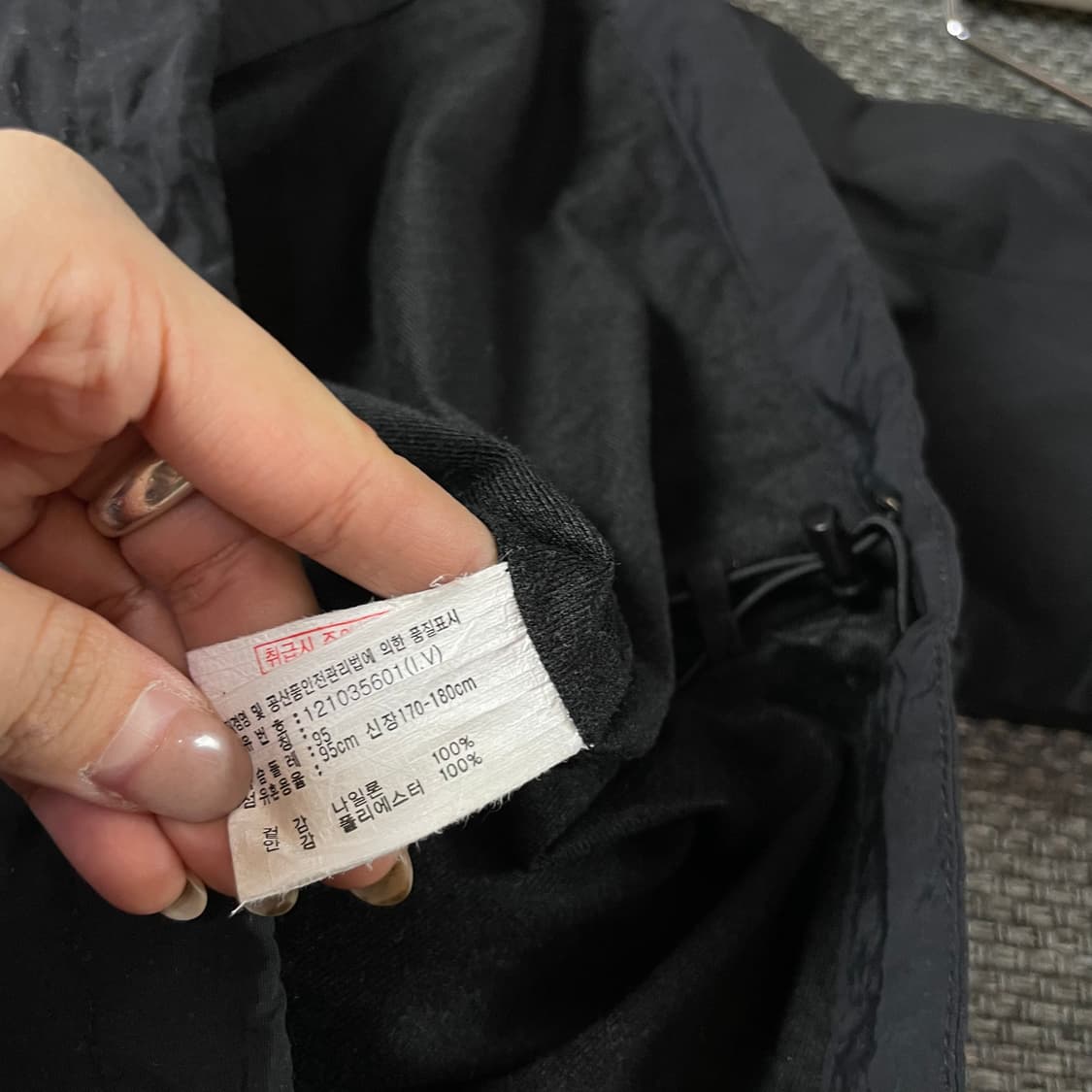 아식스 블랙 나일론 바람막이 자켓 95 상품이미지8